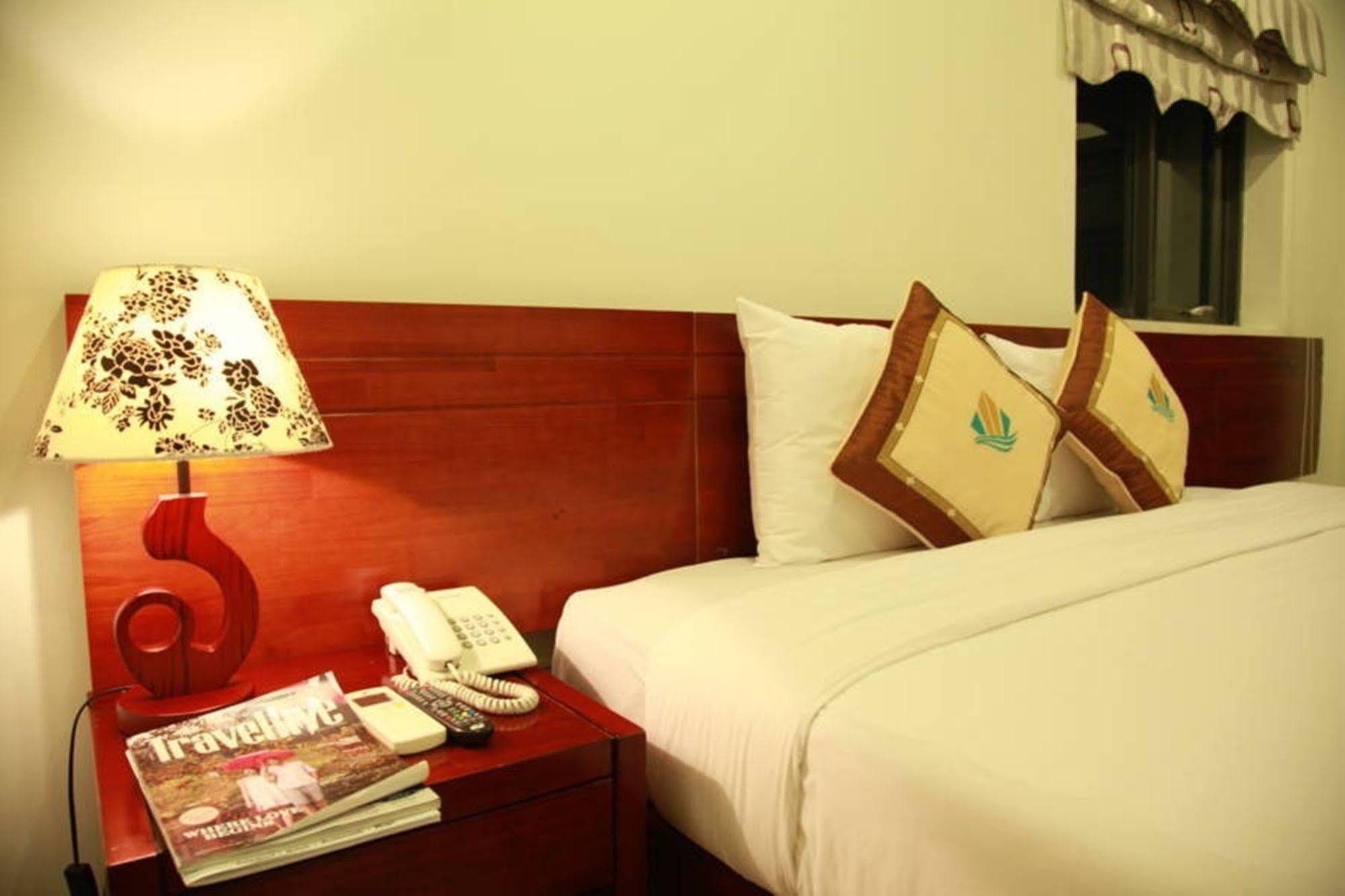 Luna Diamond Hotel Da Nang Zewnętrze zdjęcie