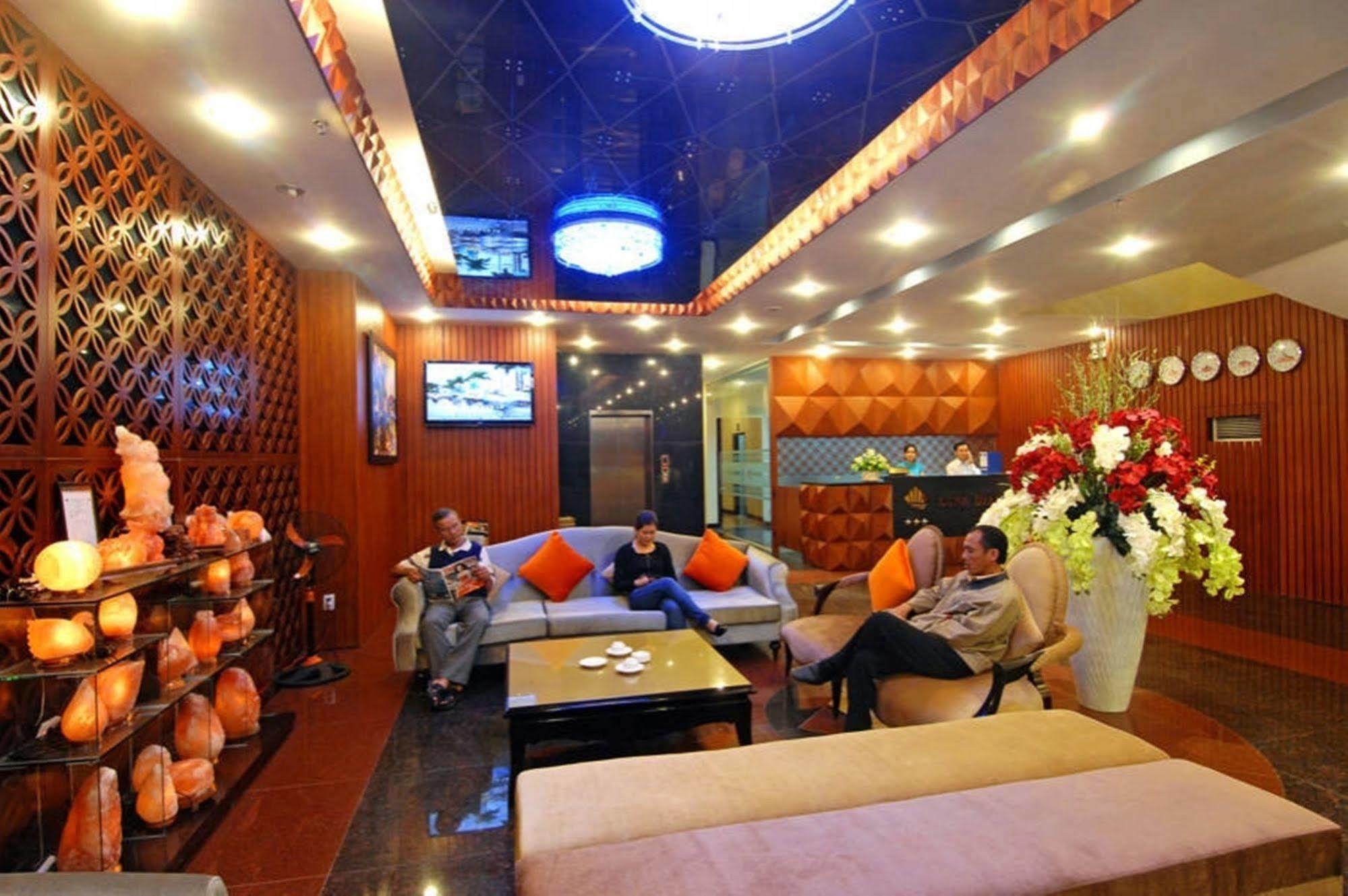 Luna Diamond Hotel Da Nang Zewnętrze zdjęcie