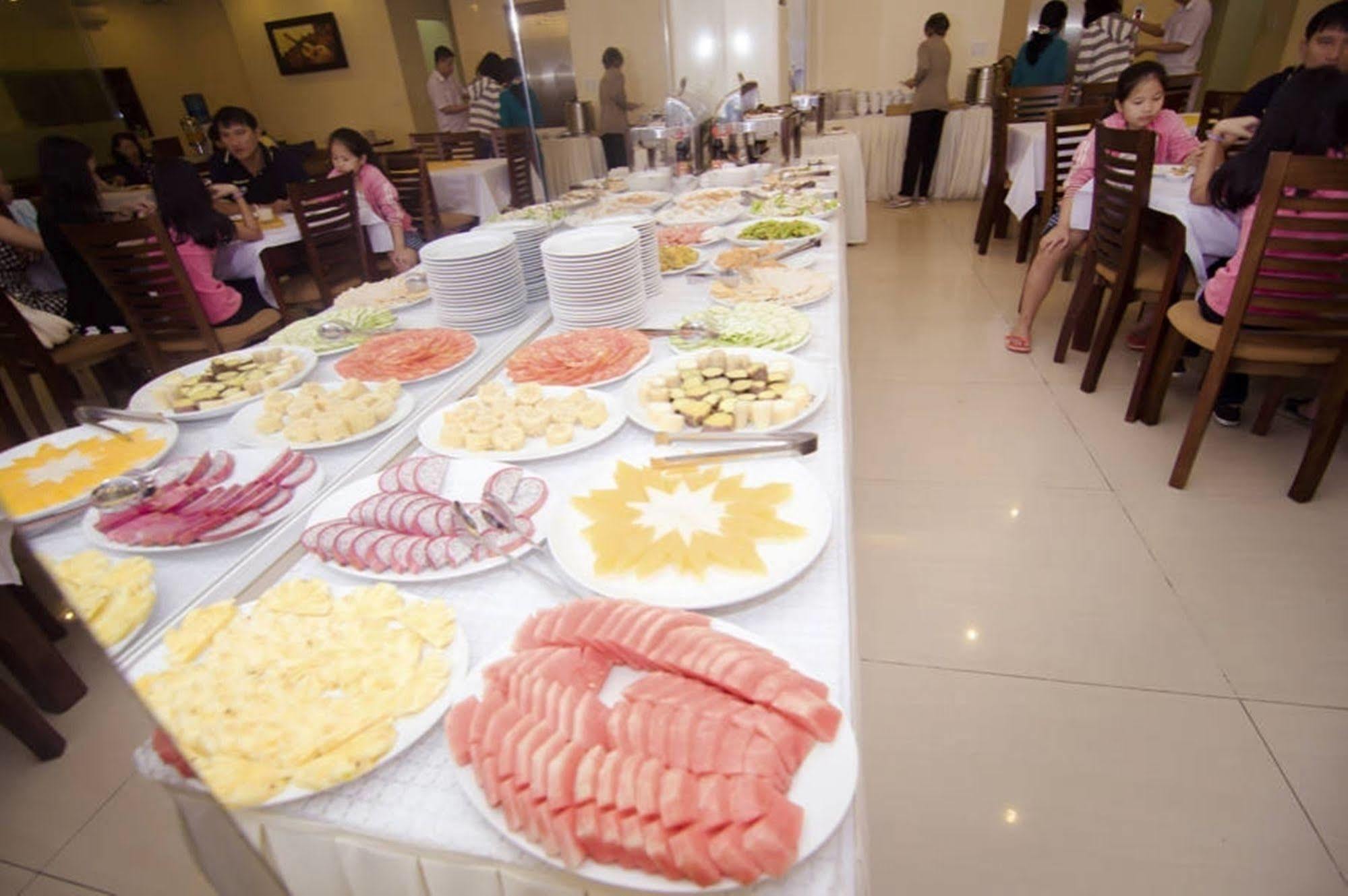 Luna Diamond Hotel Da Nang Zewnętrze zdjęcie